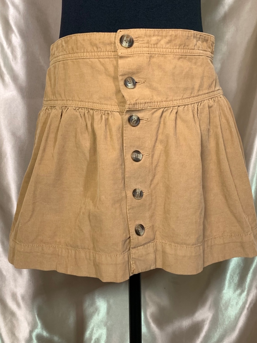 American Eagle Corduroy Mini Skirt Tan Beige High Waist Button Up 100% cotton